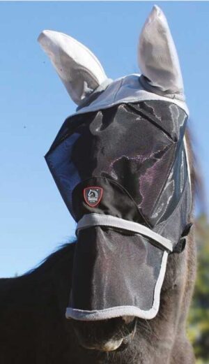 Máscara para moscas con solapa nasal desmontable